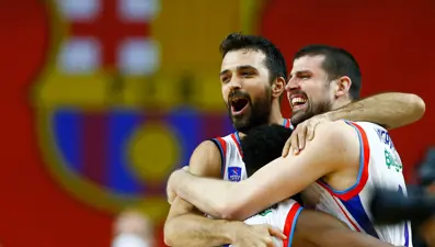 Euroleague'de şampiyon Anadolu Efes (Anadolu Efes-Barcelona maç sonucu)