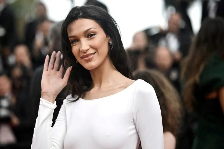Sır gibi saklıyordu! Bella Hadid yeni sevgilisini ilk kez paylaştı 5