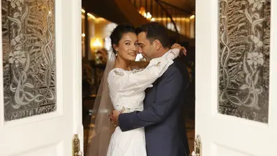 Emre Karayel ve Gizem Demirci evlendi