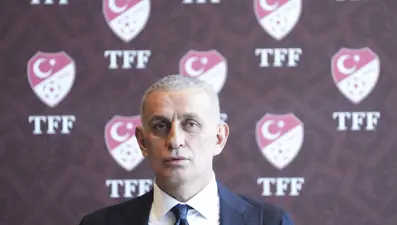 TFF Başkanı Hacıosmanoğlu'ndan derbi hakemi yanıtı: "Survivor'a yarışmacı mı alıyorsunuz?"