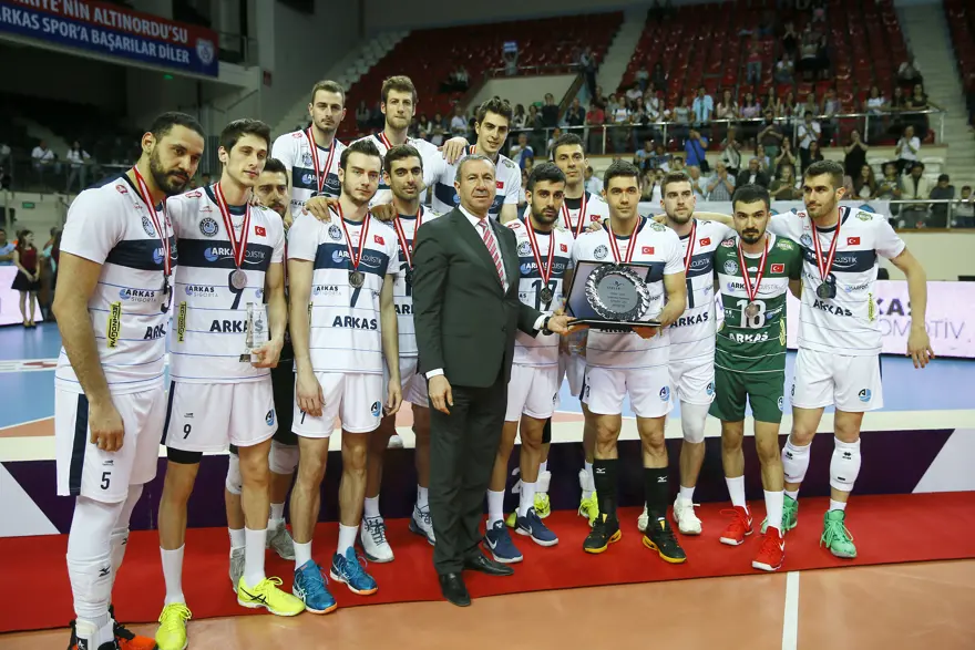 Kadınların ardından erkeklerde de özlenen tablo! 12 Kadınların ardından erkeklerde de özlenen tablo! 12