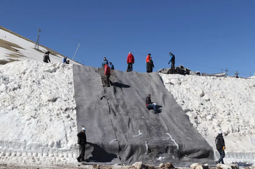 Palandöken, Alpler'de uygulanan 'kar saklama' uygulamasıyla kayak sezonunu Kasım ayında açacak 2