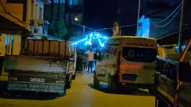 16 yaşındaki kız 10 yaşındaki çocuğu dövüp babasını bıçakladı