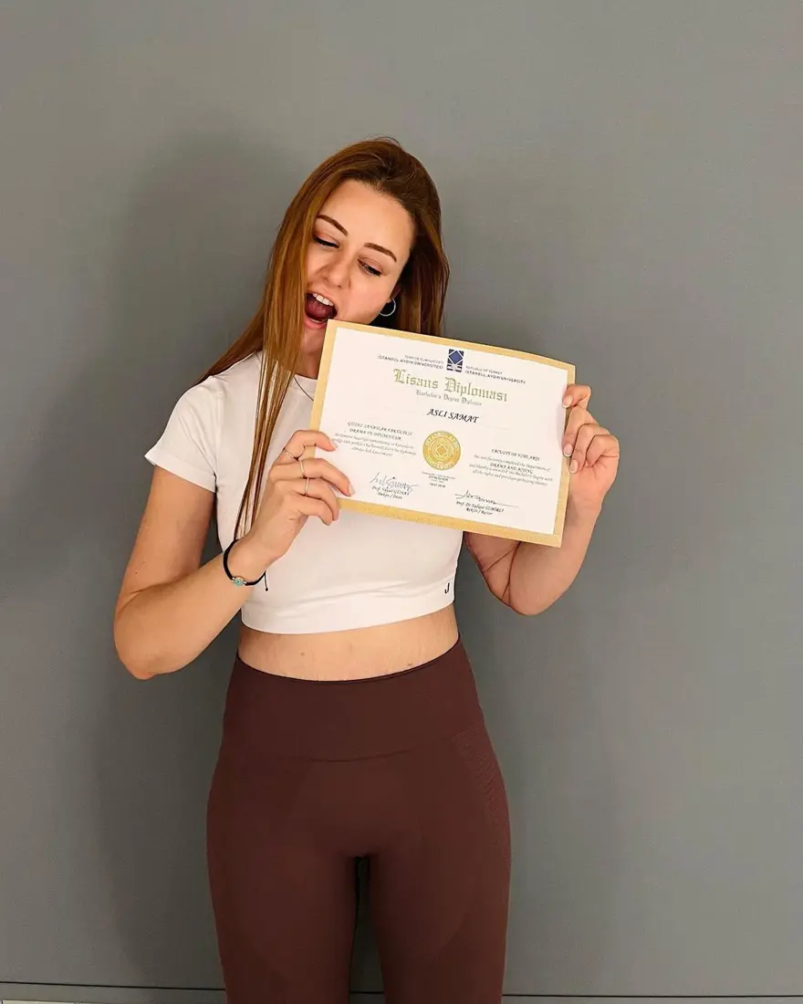 100 kilo veren oyuncu Aslı Samat: Bir ev parası harcadım 3