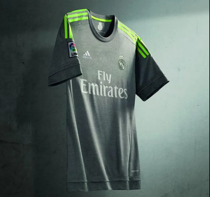 Real Madrid yeni sezon formalarını tanıttı 2