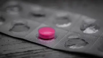 Doğum kontrol hapı yutan çocuklar hastanelik oldu