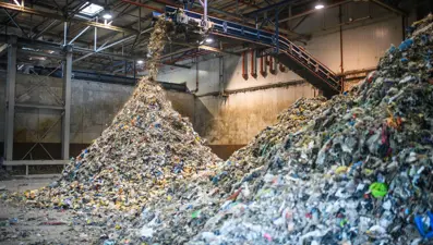 Atık ithalatı tartışması: Türkiye Avrupa'nın çöplüğü mü?