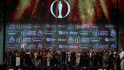 62. Altın Portakal'da ödüller sahiplerini buldu: ‘Tavşan İmparatorluğu' 7 ödülle damga vurdu