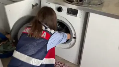 14 eve baskın: Hepsi çamaşır makinesinden çıktı!