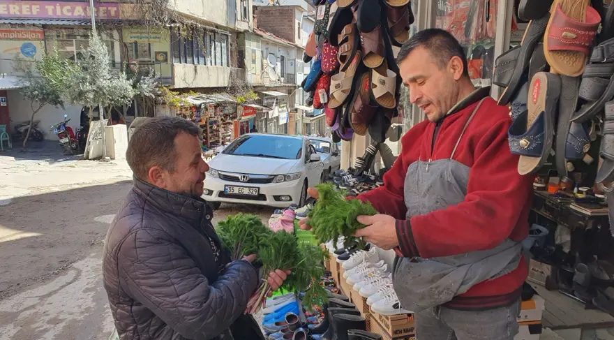 Sindirim ve mide sağlığına iyi geldiği biliniyor: Çiğ hali daha etkili, bağı 30 liradan satılıyor 1