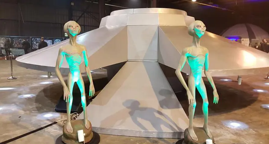 "Gerçek" boyutta UFO 1