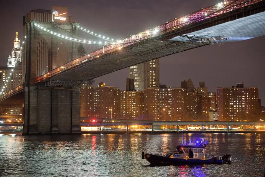 Brooklyn Köprüsü'nde büyük tehlike 7