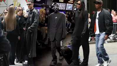 Moda devi Balenciaga'dan New York Borsası'nda enteresan defile