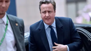 AB Zirvesi öncesi Cameron ve Merkel konuştu