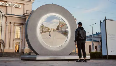 New York'u Dublin'e bağlayan gizemli portal açıldı