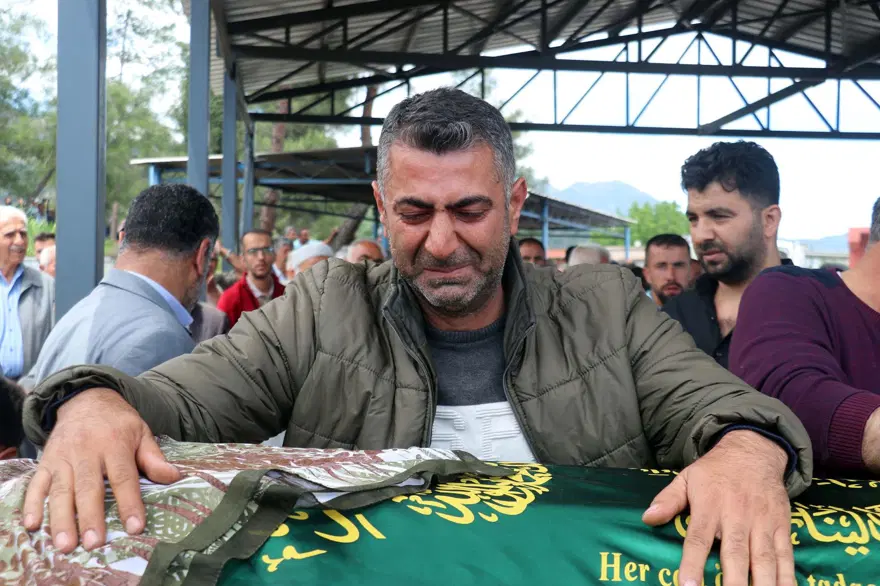 Gaziantep'teki katliam gibi kazada ölenlere veda 6
