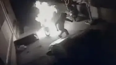 50 bin TL'ye eski eşinin motosikletini kundakladı