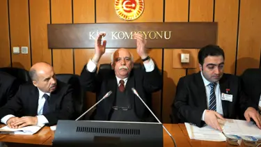 4+4+4'te Pinokyo gerginliği