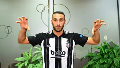 Cenk Tosun yeniden Beşiktaş'ta