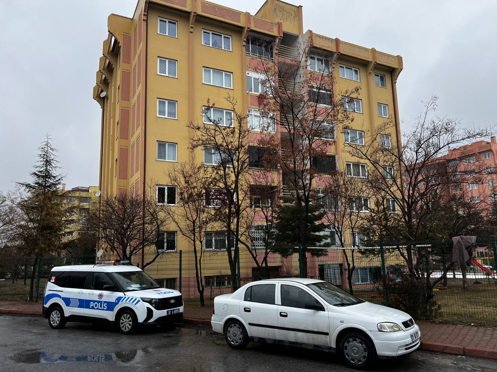 Ailesi yatakta hareketsiz bulmuştu! 6 aylık Esra'nın ölümüne inceleme