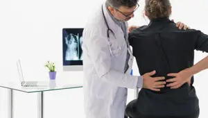 Skolyoz nedir, belirtileri nelerdir? Skolyoz nasıl tedavi edilir? Skolyoz nedir, belirtileri nelerdir? Skolyoz nasıl tedavi edilir?