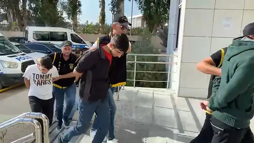 Sosyal medyada tartışıp sokakta çatıştılar 5