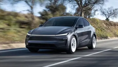 Tesla bugün satış yapacak mı? Fiyat değişmedi, alıcılar bekliyor