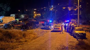 Balıkesir'de vahşet: Eşini boğazını keserek öldürüp intihar etti