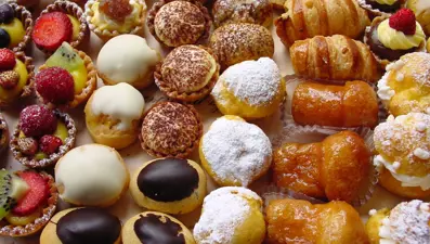 İtalyanların garip tatlı isimleri ne anlama geliyor? Şişman salı, yağlı, yalan