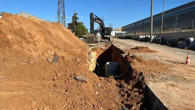 Altyapı çalışmasında toprak kaydı: 1 ölü, 2 yaralı