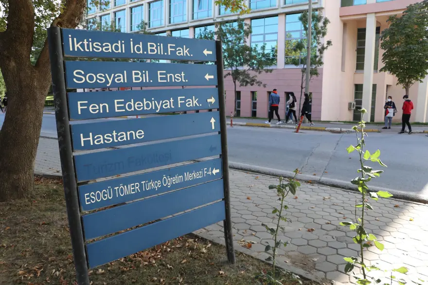 Osmangazi Üniversitesi yerleşkesinde ücretli HGS dönemi 9