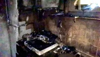 Ocakta yemek unutulunca yangın çıktı