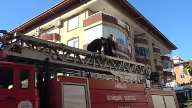 Alanya'da elektrikli sobadan çıkan yangın korkuttu