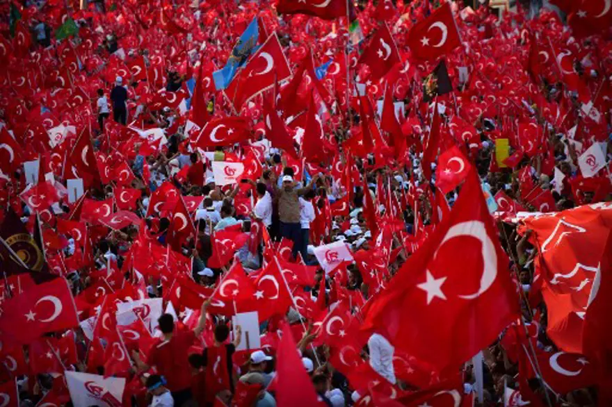 Yabancı ajansların gözüyle İstanbul'da 15 Temmuz 40 Yabancı ajansların gözüyle İstanbul'da 15 Temmuz 40