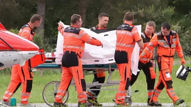 Slovakya Başbakanı Fico'ya silahlı saldırı: Hastaneden taburcu edildi