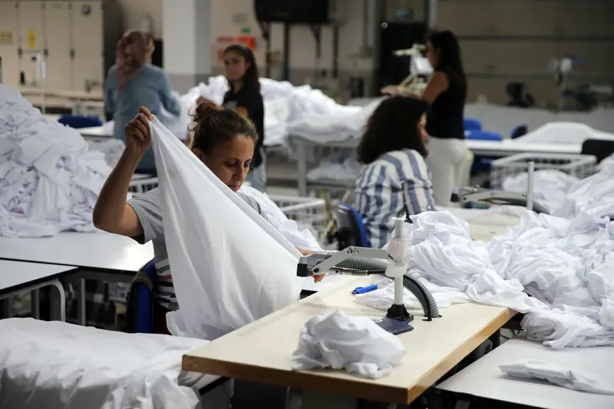 Muğla'da kurduğu tesiste 80 kadına istihdam sağlıyor 3