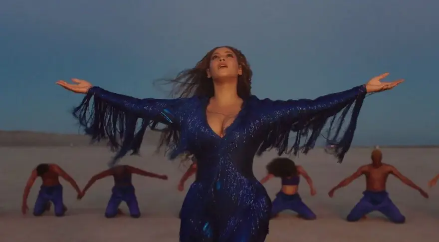 Beyonce'den Aslan Kral filmi için Spirit klibi 4