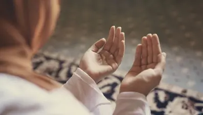 Cuma mesajlarında en güzel ve anlamlı seçenekler 2025: Sosyal medyada sevdiklerinizle paylaşabileceğiniz en güzel, yeni, kısa, anlamlı ve hadisli cuma mesajları sözleri