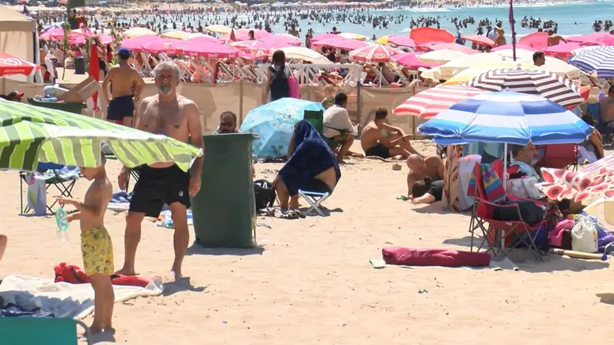 Plajlarda hafta sonu yoğunluğu 26 Plajlarda hafta sonu yoğunluğu 26