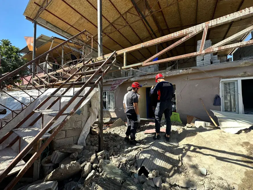 Kahramanmaraş’ta balkon çöktü: 1 ölü, 2 yaralı 