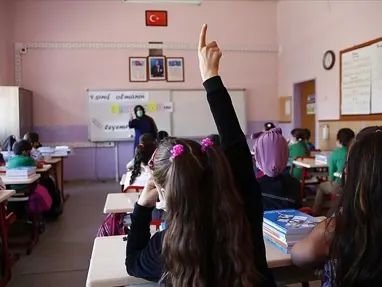 Yarıyıl tatili (15 tatil) ne zaman başlayacak? 2025-2026 MEB sömestr tatili takvimi