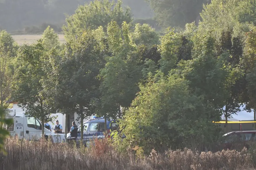 Fransa'da Roman kampında saldırı: 4 ölü 2