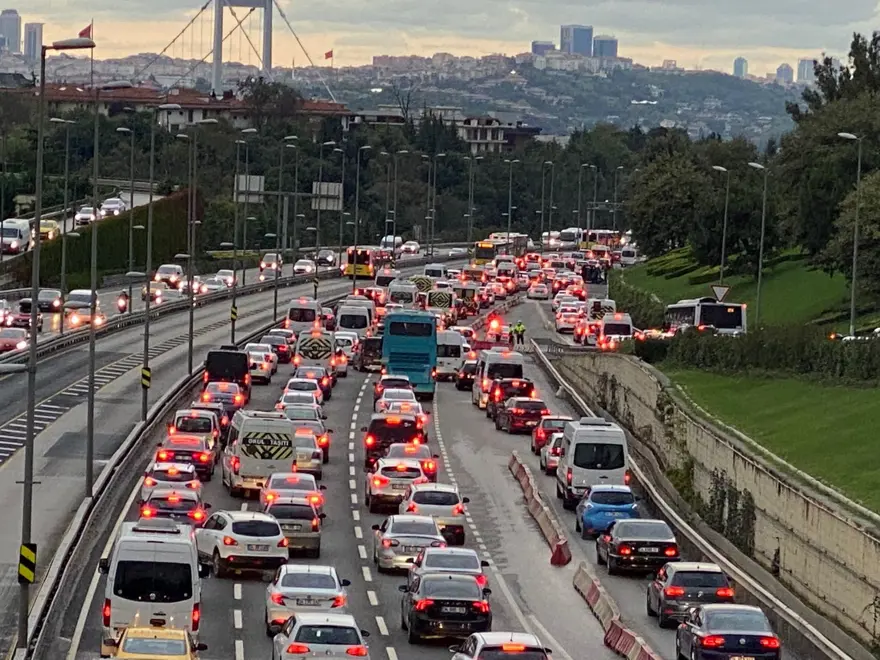 Haftanın ilk iş gününde İstanbul'da trafik yoğunluğu 2