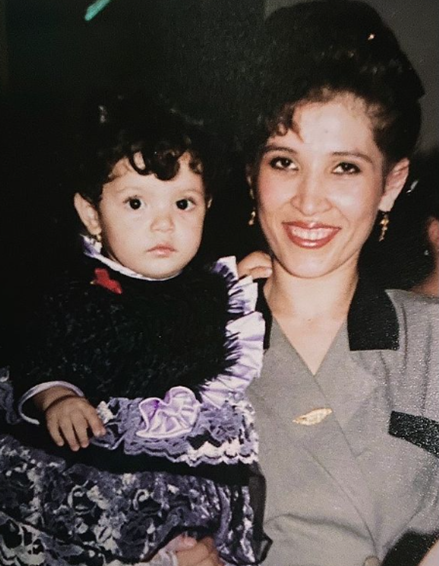 SELİN ŞEKERCİ 11