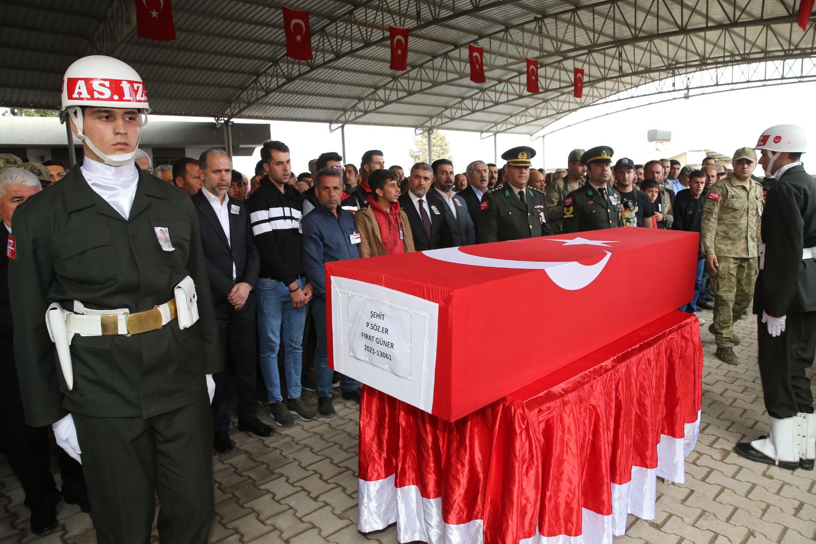 Pençe-Şimşek şehitlerine veda