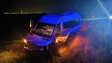 İşçi servisi ile otomobilin çarpıştı: 4 yaralı