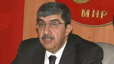 Eski Milletvekili Mehmet Ekici hayatını kaybetti