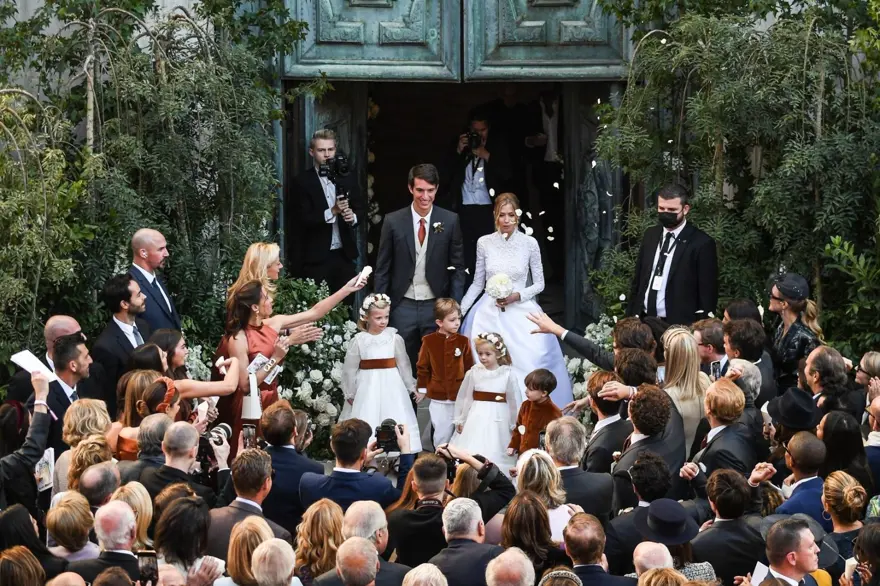 Dünyanın en zengin üçüncü kişisinin oğlu AlexandreArnault evlendi 28 Dünyanın en zengin üçüncü kişisinin oğlu AlexandreArnault evlendi 28