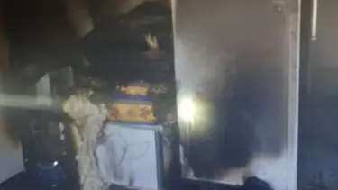 Oturdukları evi ateşe verip kayıplara karıştı