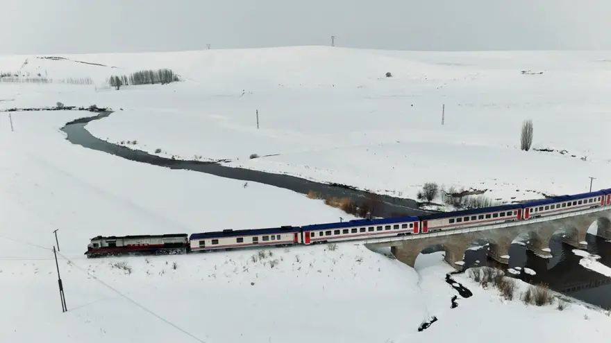 Turistik Doğu Ekspresi ile karlı ovalarda masalsı yolculuk 